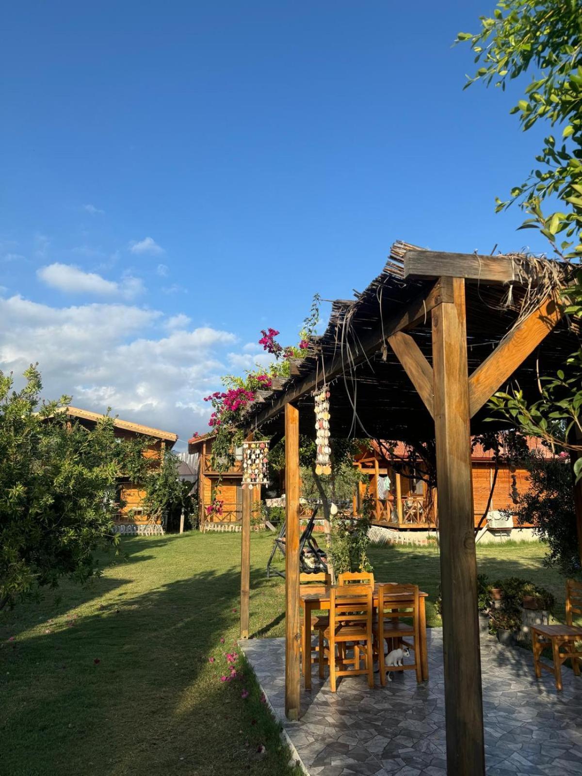 دمرة Em-Ba Butik Bungalov المظهر الخارجي الصورة